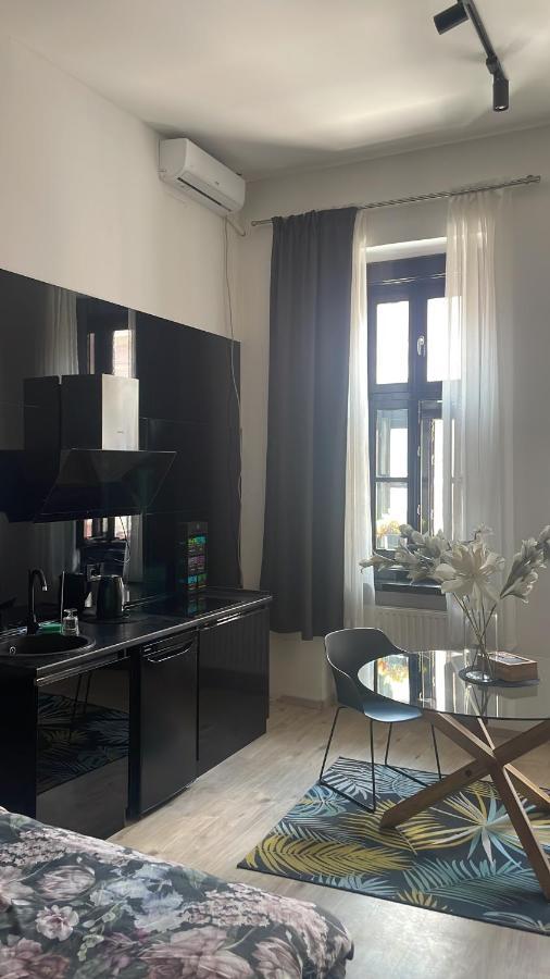 Appartamento Lux Dabich 1 Novi Sad Esterno foto