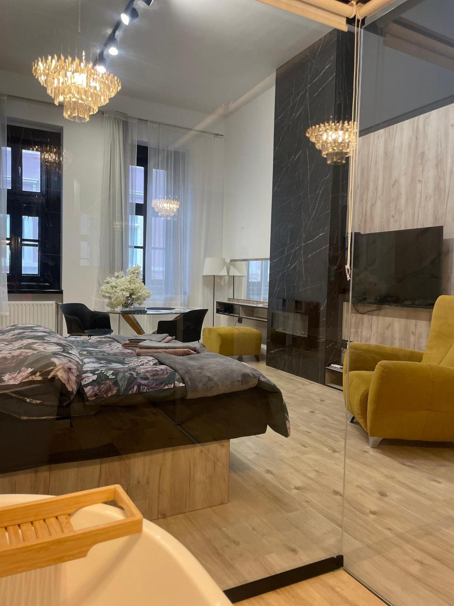 Appartamento Lux Dabich 1 Novi Sad Esterno foto